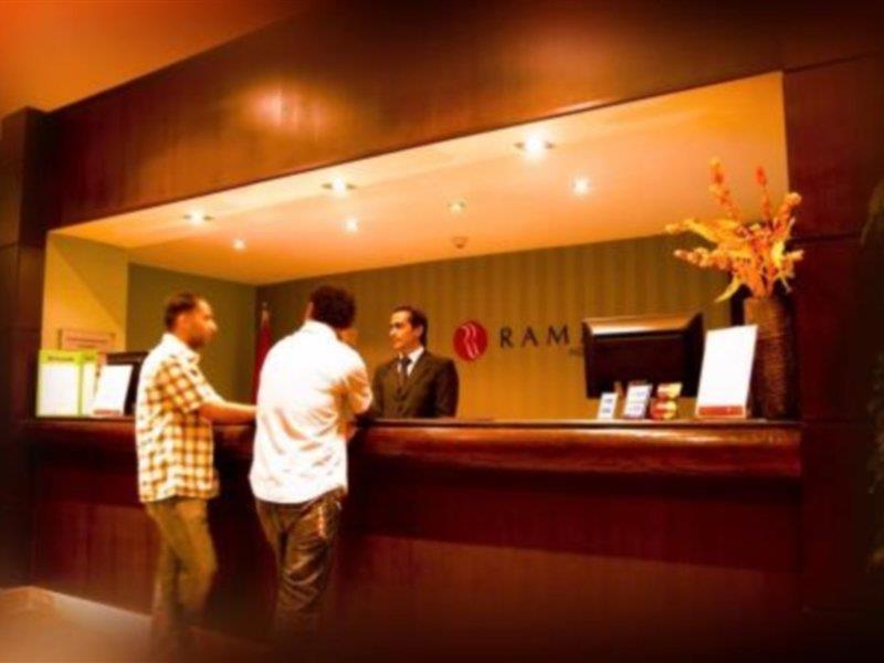 Ramada Hotel & Suites Amman Ngoại thất bức ảnh